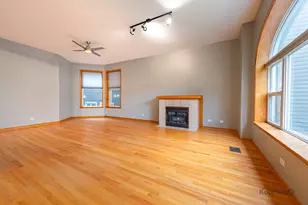6126 S University Ave, Chicago, IL 60637 - Photo 5