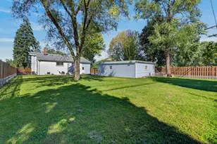 471 E 15th Pl, Lombard, IL 60148 - Photo 25