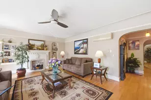 6211 N Mozart St, Chicago, IL 60659 - Photo 9