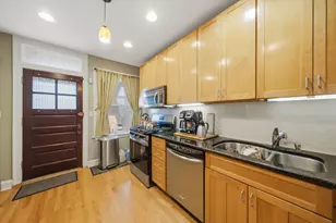 6211 N Mozart St, Chicago, IL 60659 - Photo 15