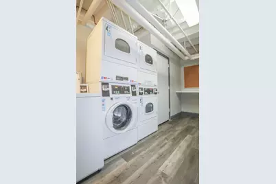 5210 S Woodlawn Avenue #205, Chicago, IL 60615 - Photo 9