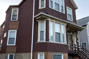 3304 N Albany Ave, Chicago, IL 60618 - Photo 1