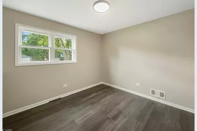 2N579 Diane Avenue, Glen Ellyn, IL 60137 - Photo 13