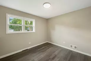 2N579 Diane Ave, Glen Ellyn, IL 60137 - Photo 13
