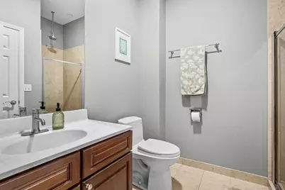 1109 W Belmont Avenue #4, Chicago, IL 60657 - Photo 13