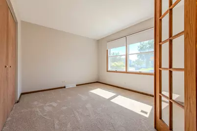 2516 Red Oak Trail, Crest Hill, IL 60403 - Photo 17