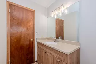 2516 Red Oak Trail, Crest Hill, IL 60403 - Photo 21