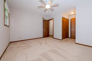 2516 Red Oak Trail, Crest Hill, IL 60403 - Photo 29