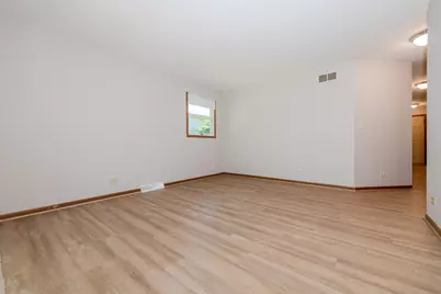 2516 Red Oak Trail, Crest Hill, IL 60403 - Photo 25