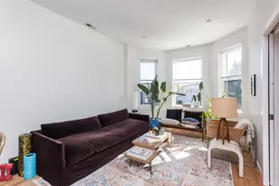 1740 W Henderson St, Chicago, IL 60657 - Photo 3