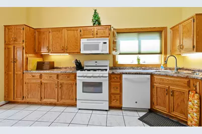 22703 Lawndale Avenue, Richton Park, IL 60471 - Photo 9
