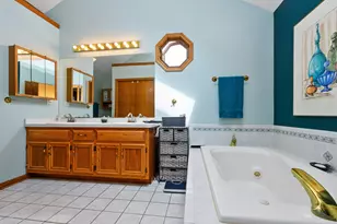 22703 Lawndale Ave, Richton Park, IL 60471 - Photo 15
