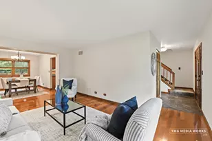 2820 Springdale Cir, Naperville, IL 60564 - Photo 5