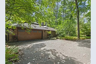2975 Arrowwood Trail, Riverwoods, IL 60015 - Photo 3