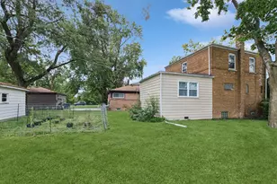 49 Parkside Ave, Chicago Heights, IL 60411 - Photo 19