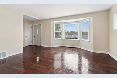 49 Parkside Avenue, Chicago Heights, IL 60411 - Photo 3