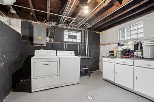 49 Parkside Ave, Chicago Heights, IL 60411 - Photo 17