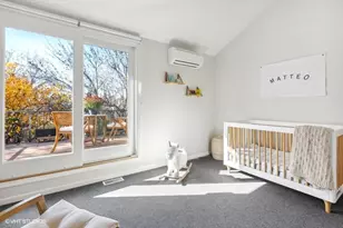 2715 N Janssen Ave, Chicago, IL 60614 - Photo 21