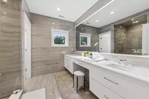 932 Allmen Ave, Hinsdale, IL 60521 - Photo 19