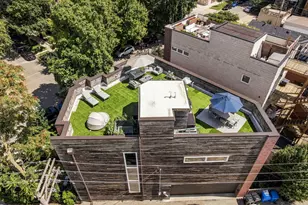 2029 W George St, Chicago, IL 60618 - Photo 47