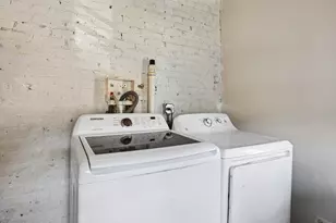 3501 W Walnut St, Chicago, IL 60624 - Photo 13