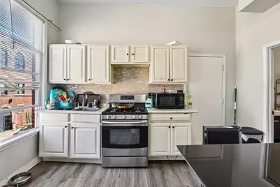 3501 W Walnut Street, Chicago, IL 60624 - Photo 9