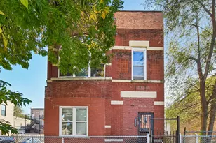 3501 W Walnut St, Chicago, IL 60624 - Photo 1