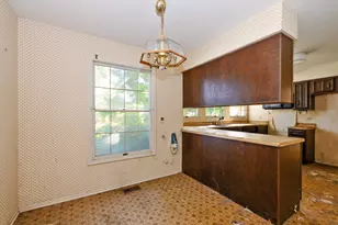 130 Westhampton Ct, Aurora, IL 60504 - Photo 11