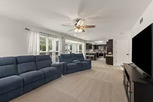 71 Cold Spring Ct, Aurora, IL 60506 - Photo 7