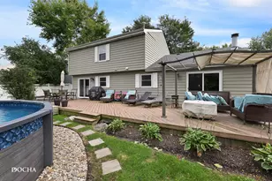 2257 Woodland Cir, Naperville, IL 60565 - Photo 23