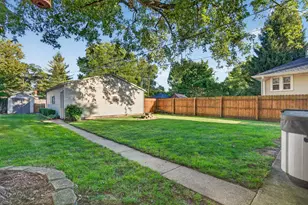 335 S Mazon St, Coal City, IL 60416 - Photo 29
