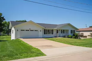 1008 1st Ave, Fulton, IL 61252 - Photo 3