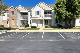 1443 McClure Rd, Aurora, IL 60505 - Photo 1