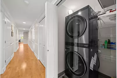 1921 W Diversey Parkway #402, Chicago, IL 60614 - Photo 17