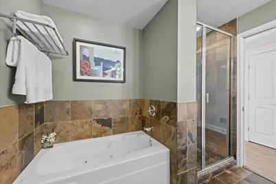 1921 W Diversey Parkway #402, Chicago, IL 60614 - Photo 13