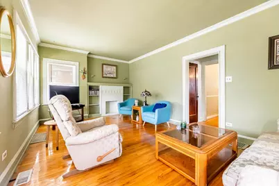 5733 S Whipple Street, Chicago, IL 60629 - Photo 3