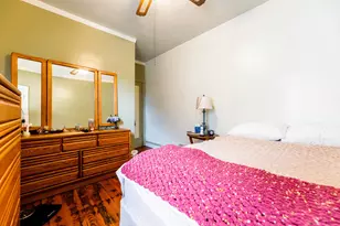 5733 S Whipple St, Chicago, IL 60629 - Photo 9