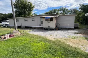 40 Nile Ln, Creal Springs, IL 62922 - Photo 3