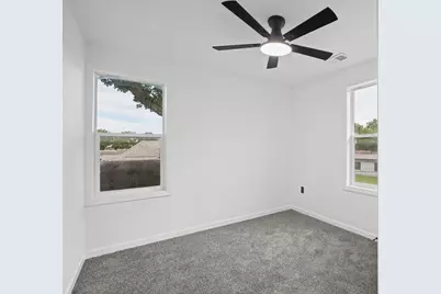 112 N Pearl Street, Milford, IL 60953 - Photo 23