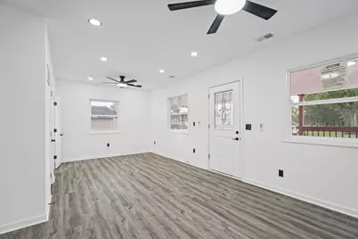 112 N Pearl Street, Milford, IL 60953 - Photo 9