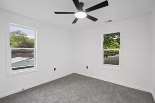 112 N Pearl St, Milford, IL 60953 - Photo 25