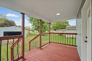 112 N Pearl St, Milford, IL 60953 - Photo 37
