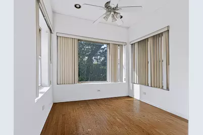 1942 E 72nd Place #2A, Chicago, IL 60649 - Photo 5