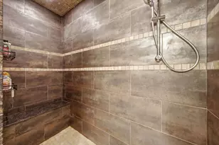 2700 W Cortland Ave, Chicago, IL 60647 - Photo 17