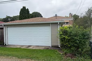 7935 Keystone Ave, Skokie, IL 60076 - Photo 3