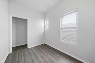5135 S Wood St, Chicago, IL 60609 - Photo 13