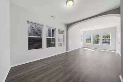 5135 S Wood Street #2, Chicago, IL 60609 - Photo 7
