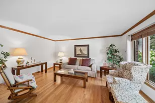 808 Lyndhurst Ct, Naperville, IL 60563 - Photo 7
