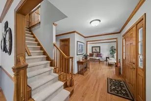 808 Lyndhurst Ct, Naperville, IL 60563 - Photo 5