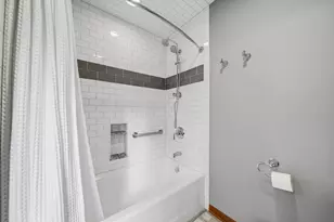 808 Lyndhurst Ct, Naperville, IL 60563 - Photo 25